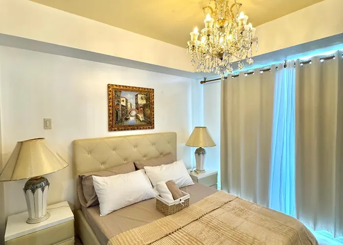 Casa Solara At Azure * مانيلا